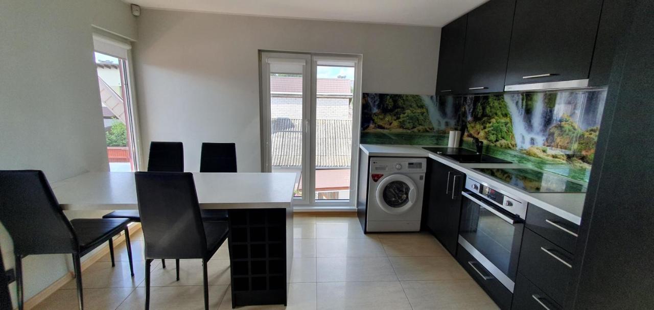 Silainiu Apartamentai Leilighet Kaunas Eksteriør bilde